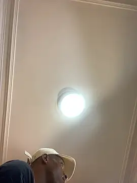 Snapshot of CharlesBrown_ chatting on 02/17/26, 02:24 CharlesBrown online show from 02/17/26, 02:24