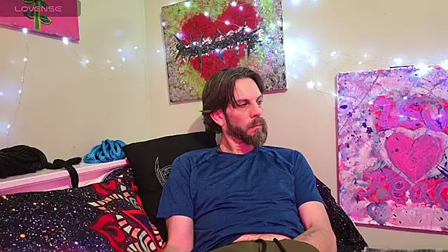 Snapshot of Riley_Das chatting on 03/12/26, 10:43 Riley Das online show from 03/12/26, 10:43