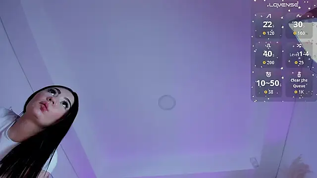 Snapshot of Valeria_carter chatting on 11/05/25, 10:43 Valeria carter online show from 11/05/25, 10:43