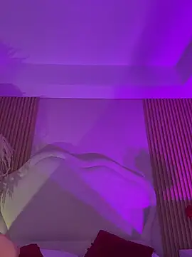 Snapshot of Valeria_carter chatting on 02/25/26, 09:35 Valeria carter online show from 02/25/26, 09:35