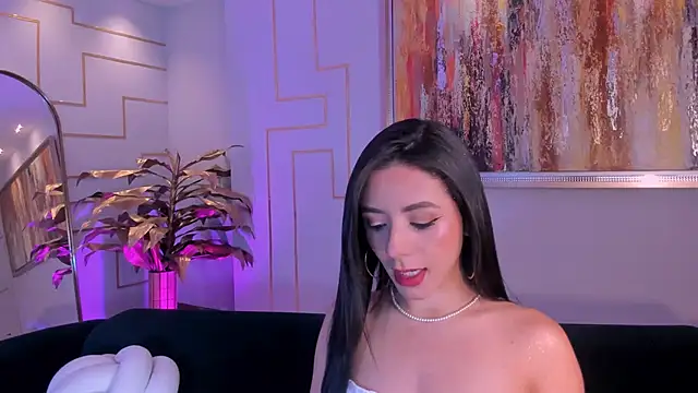 IsabellaMoreau online show from 10/11/25, 01:09