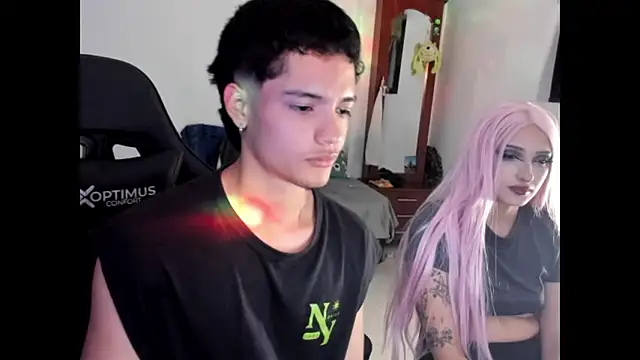 Oliver and kalypso online show from 10/01/25, 11:11