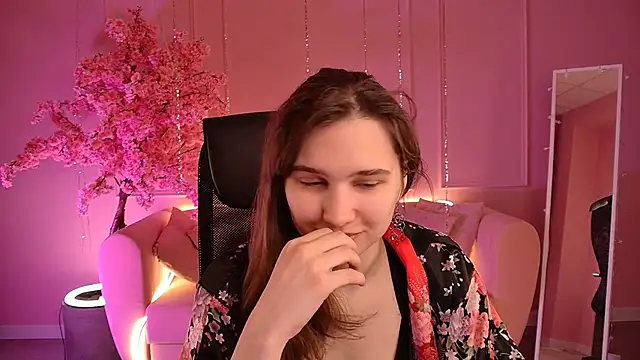 TessaMill online show from 03/03/26, 09:26