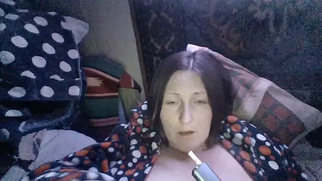 Snapshot of AllaSowinskaya chatting on 02/13/26, 09:11 AllaSowinskaya online show from 02/13/26, 09:11