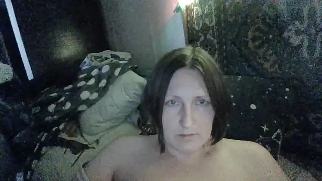 Snapshot of AllaSowinskaya chatting on 03/13/26, 03:40 AllaSowinskaya online show from 03/13/26, 03:40