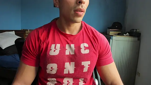 Snapshot of justinkarter chatting on 09/23/25, 05:49 justinkarter online show from 09/23/25, 05:49