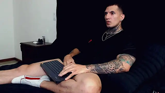 Shane Clay online show from 10/07/25, 02:36