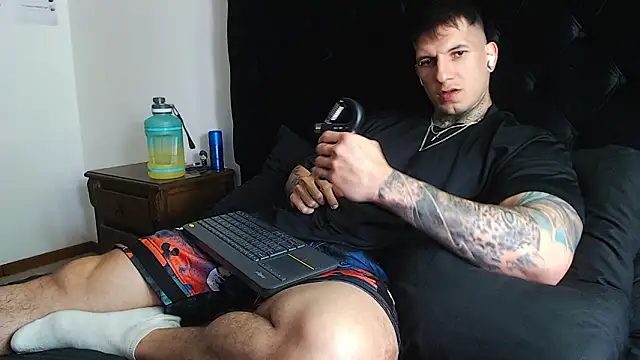 Snapshot of Shane_Clay chatting on 03/03/26, 05:52 Shane Clay online show from 03/03/26, 05:52