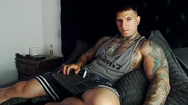 Snapshot of Shane_Clay chatting on 03/30/26, 05:25 Shane Clay online show from 03/30/26, 05:25