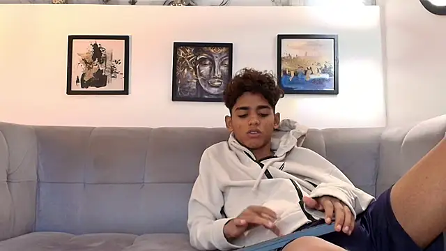 TWINKS FRIENDS online show from 04/25/26, 01:25