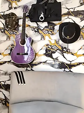 Snapshot of Hiroshi_Shen chatting on 01/11/26, 12:21 Hiroshi Shen online show from 01/11/26, 12:21