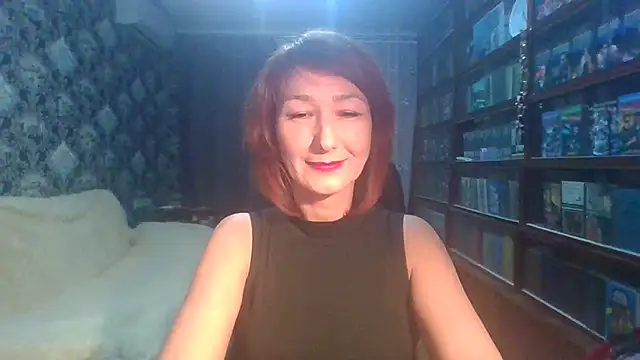 Snapshot of Pline1 chatting on 02/14/26, 08:27 Pline1 online show from 02/14/26, 08:27