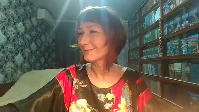 Snapshot of Pline1 chatting on 04/01/26, 08:28 Pline1 online show from 04/01/26, 08:28