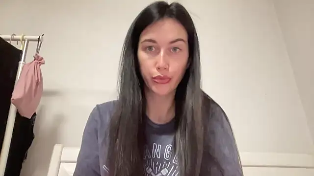 Talyo19 online show from 11/02/25, 03:14