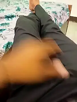 Dickdelhi online show from 09/29/25, 02:00