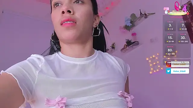 Snapshot of Helen_Vidall chatting on 09/15/25, 03:28 Helen Vidall online show from 09/15/25, 03:28