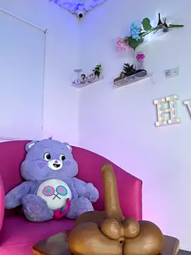 Snapshot of Helen_Vidall chatting on 10/06/25, 03:48 Helen Vidall online show from 10/06/25, 03:48