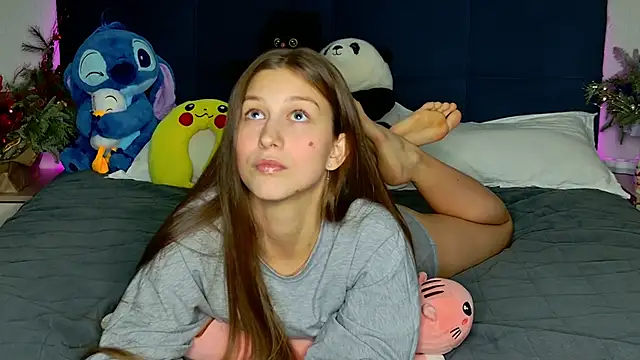 MissEmilyMiller online show from 01/12/26, 07:30