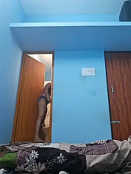 tight pussy57 online show from 09/09/25, 11:32