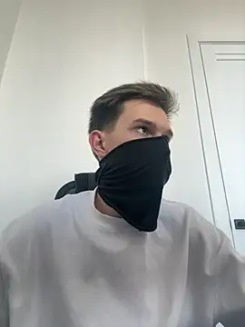 Snapshot of AyatoriKamado chatting on 09/27/25, 09:03 AyatoriKamado online show from 09/27/25, 09:03