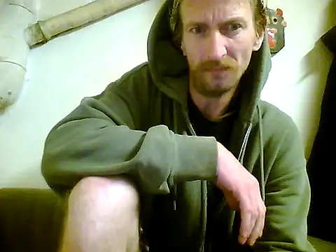 Snapshot of KokosMartin chatting on 09/21/25, 10:00 KokosMartin online show from 09/21/25, 10:00