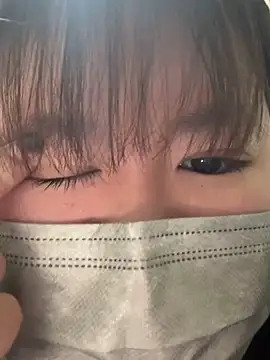 Snapshot of ariel_613 chatting on 10/19/25, 03:01 ariel 613 online show from 10/19/25, 03:01