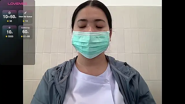 mini unicorn online show from 12/18/25, 02:28