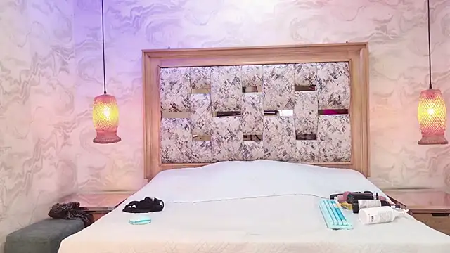 ZOLEY WATSON online show from 01/17/26, 03:11