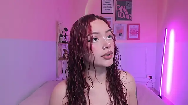 Camila Rivers online show from 10/14/25, 12:17