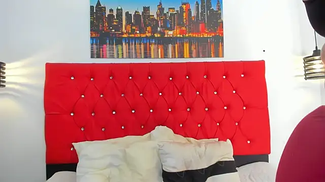 carolinacrus01 online show from 03/04/26, 03:40