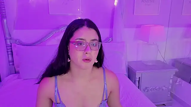 LiLLiAnderson online show from 09/20/25, 12:06