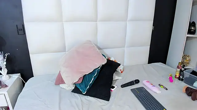Snapshot of Gigi_duran chatting on 07/08/26, 12:31 Gigi duran online show from 07/08/26, 12:31