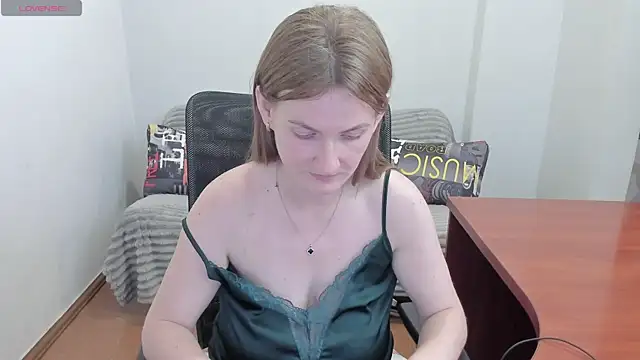 Alisha Skyes online show from 06/12/26, 05:45