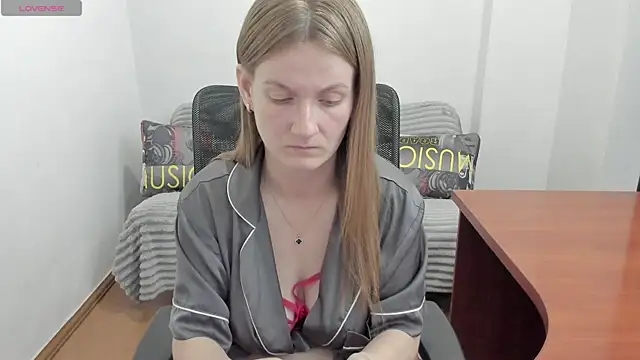 Alisha Skyes online show from 06/17/26, 08:54