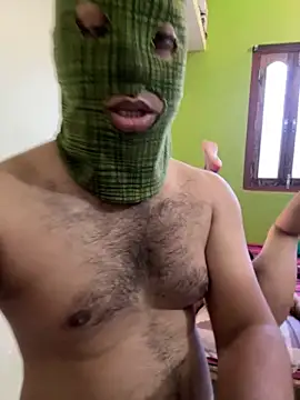 Snapshot of SwatiCam chatting on 09/20/25, 02:12 SwatiCam online show from 09/20/25, 02:12