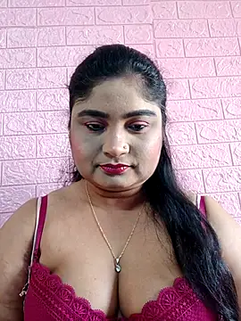 hornyriyanka online show from 01/13/26, 02:39