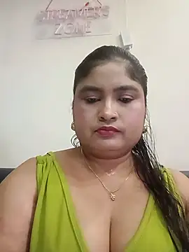 hornyriyanka online show from 06/17/26, 02:36