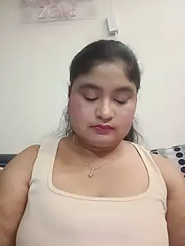 hornyriyanka online show from 06/19/26, 02:38