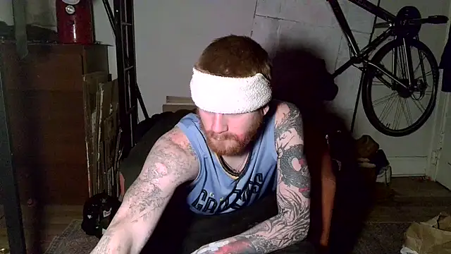 Snapshot of Magnetic127 chatting on 03/02/26, 11:50 Magnetic127 online show from 03/02/26, 11:50