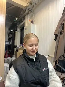 Snapshot of CandyVice chatting on 09/08/25, 05:12 CandyVice online show from 09/08/25, 05:12