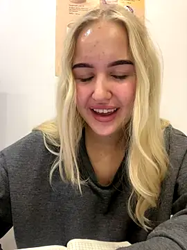 CandyVice online show from 12/03/25, 05:00