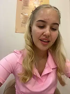 CandyVice online show from 12/18/25, 05:08