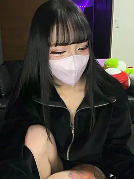 Snapshot of Nano-xxx chatting on 01/17/26, 07:28 Nano-xxx online show from 01/17/26, 07:28