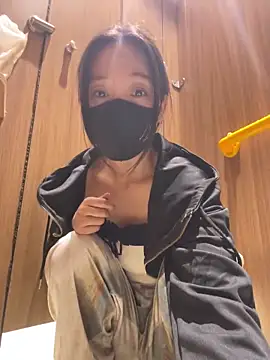 xinmeng-000 online show from 05/06/26, 07:24