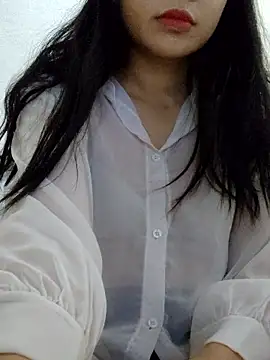 Snapshot of Maria2299 chatting on 04/12/26, 03:28 Maria2299 online show from 04/12/26, 03:28