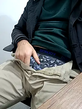 Snapshot of Yaman_33 chatting on 02/03/26, 11:26 Yaman 33 online show from 02/03/26, 11:26