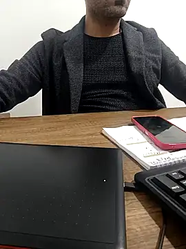 Snapshot of Yaman_33 chatting on 02/24/26, 08:12 Yaman 33 online show from 02/24/26, 08:12