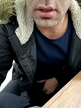 Snapshot of Yaman_33 chatting on 03/04/26, 07:14 Yaman 33 online show from 03/04/26, 07:14