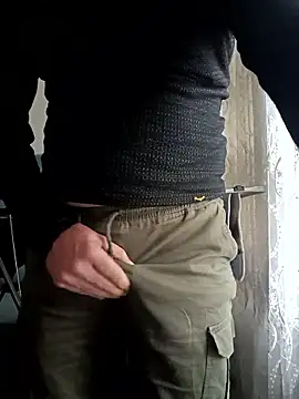 Snapshot of Yaman_33 chatting on 03/14/26, 12:32 Yaman 33 online show from 03/14/26, 12:32