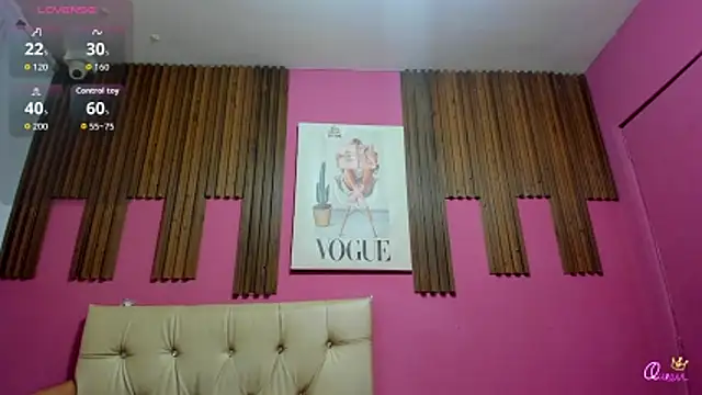 Snapshot of Lucia_Spear chatting on 03/17/26, 01:36 Lucia Spear online show from 03/17/26, 01:36